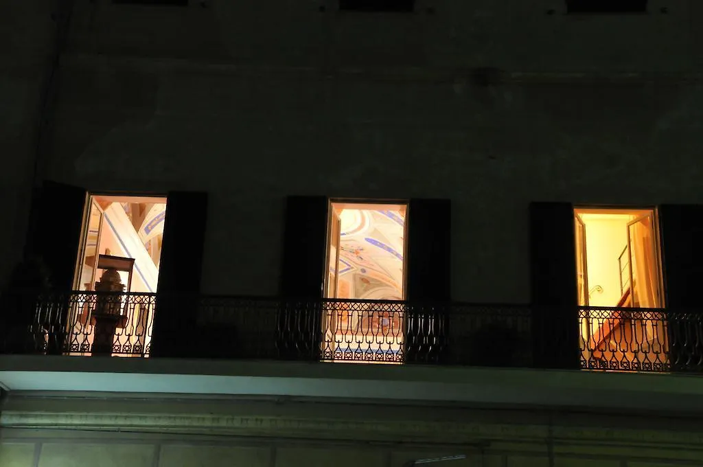 Casa Pagliano Bed & Breakfast Noli